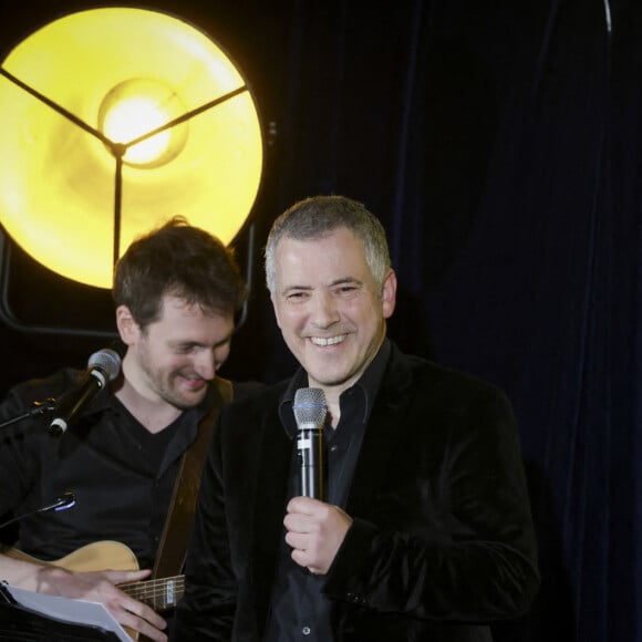 Pourtant, Bruno Putzulu a plus d'une corde à son arc.
Exclusif - Denis Piednoir, Bruno Putzulu - Premier showcase de Bruno Putzulu au club privé "We Are" à Paris. Le 3 mai 2023. © Jack Tribeca / Bestimage