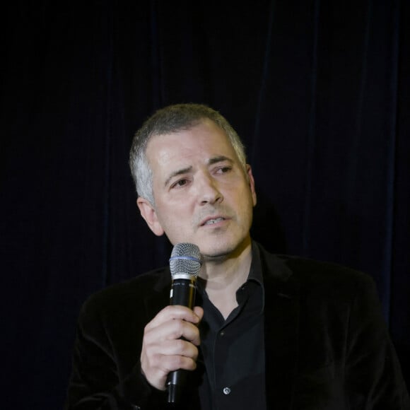 Voilà qui explique que Bruno Putzulu ait pris un peu de recul vis-à-vis de son rôle dans le programme de TF1.
Exclusif - Bruno Putzulu - Premier showcase de Bruno Putzulu au club privé "We Are" à Paris. Le 3 mai 2023. © Jack Tribeca / Bestimage