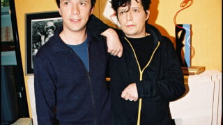 Nicola Sirkis, son frère jumeau Stéphane mort à 39 ans : sa fille Lou, rockeuse endiablée, cible de haine et jalousie