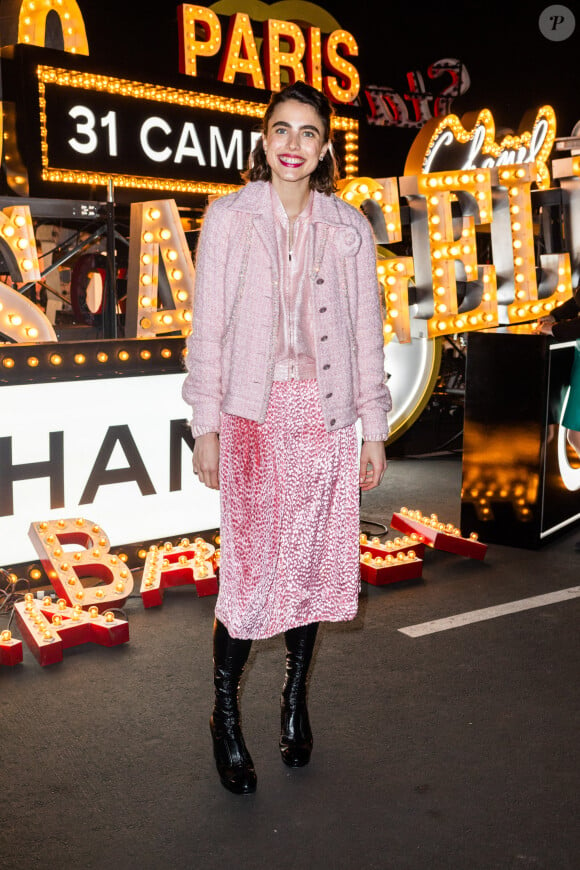 Margaret Qualley - Photocall du défilé Chanel Collection Croisière 2024 au Paramount Studios à Los Angeles le 9 mai 2023. © Olivier Borde / Bestimage