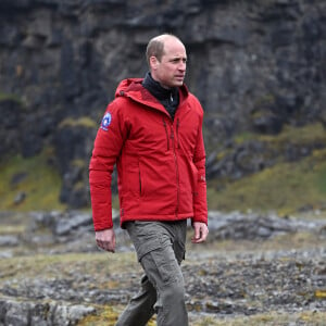 Le prince William, prince de Galles, et Catherine (Kate) Middleton, princesse de Galles, en visite au siège de l'équipe de sauvetage en montagne de Central Beacons à Merthyr Tydfil, au Pays de Galles, le 27 avril 2023.