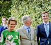 Cet évènement exceptionnel était pour fêter les dix ans de règne du roi.
La reine Mathilde et le roi Philippe de Belgique, le prince Gabriel - La famille royale Belge à l'occasion des 10 ans de royauté du roi Philippe assiste à une garden-party au domaine royal du château de Laeken avec 600 Belges de tout le pays le 13 mai 2023.