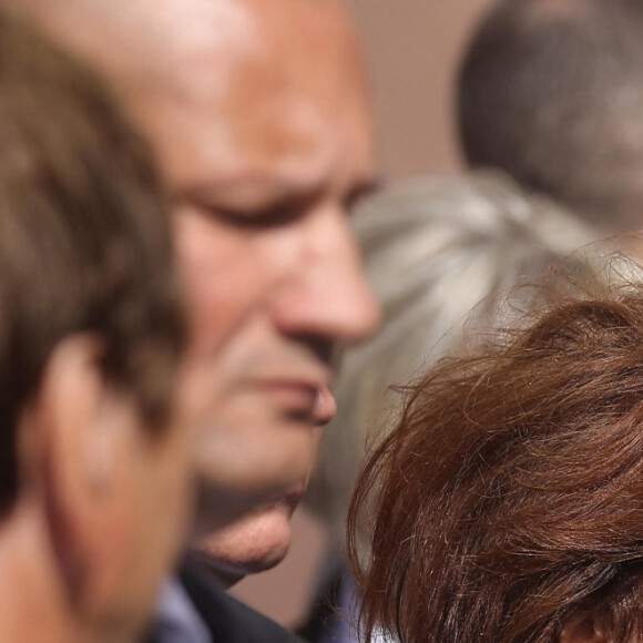 Dominique Tapie, Nathalie Tapie - Sorties des obsèques de Bernard Tapie en la Cathédrale La Major à Marseille le 8 octobre 2021. © Jacovides / Santini / Bestimage