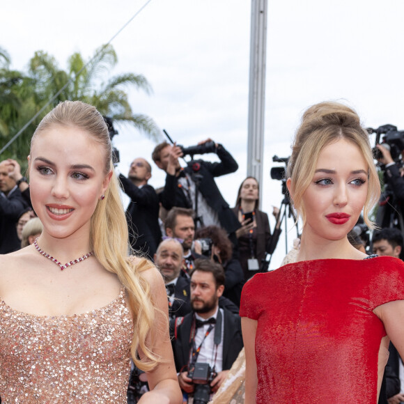 Les princesses Maria Carolina De Bourbon des Deux Siciles Maria Chiara De Bourbon des Deux Siciles - Montée des marches du film " Jeanne du Barry " pour la cérémonie d'ouverture du 76ème Festival International du Film de Cannes, au Palais des Festivals à Cannes. Le 16 mai 2023 © Olivier Borde / Bestimage  Red carpet of the movie " Jeanne du Barry " for the opening ceremony of the 76th Cannes International Film Festival at the Palais des Festivals in Cannes, France. On may 16th 2023
