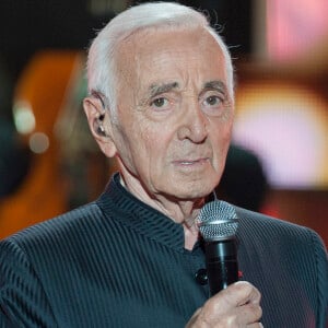 Ce lundi, Charles Aznavour aurait eu quatre-vingt-dix-neuf ans.
Exclusif - Charles Aznavour - Enregistrement de l'émission "Dernier Show" de Michel Sardou, au Palais des Sports à Paris. © Pierre Perusseau / Bestimage

