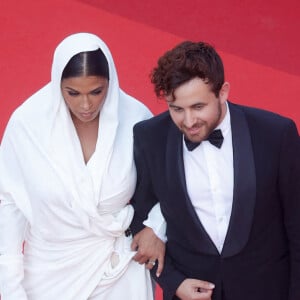 Ayem Nour et Quentin Delcourt - Montée des marches du film " Club Zéro " lors du 76ème Festival International du Film de Cannes, au Palais des Festivals à Cannes. Le 22 mai 2023 © Christophe Clovis / Bestimage