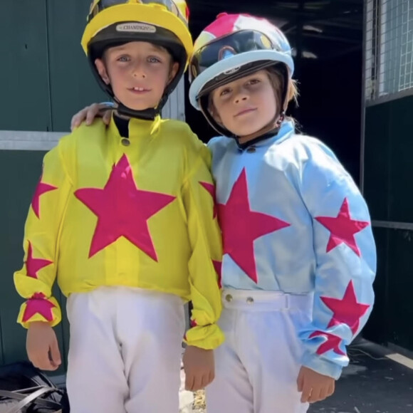 Leur dernier fils Robin (ici en bleu) a fait une course avec ses copains.
Sophie Thalmann en famille sur Instagram.