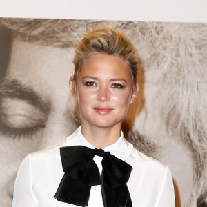 Virginie Efira - Hommage à l'actrice américaine Faye Dunaway lors de la soirée d'ouverture du 6ème Festival Lumière à Lyon, avec la projection de Bonnie and Clyde d'Arthur Penn, le 13 octobre 2014.