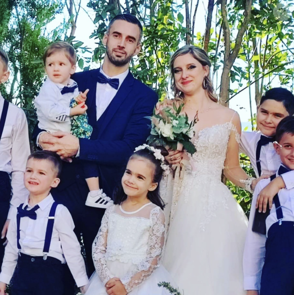 Ludovica Tuzzoli et son mari lors de leur mariage, le 23 octobre 2022
© Instagram familletuzzolixxl