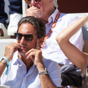 Sylvie Tellier et son mari Laurent Schenten en tribunes lors des Internationaux de France de tennis de Roland Garros 2023 à Paris, France, le 4 juin 2023. © Cyril Moreau/Bestimage