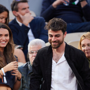 Diane Leyre (Miss France 2022) et un ami - Tribunes des internationaux de France de tennis Roland Garros à Paris le 5 juin 2023. © Cyril Moreau / Bestimage