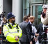 Il accuse un tabloïd anglais de collecte d'informations illégales devant la justice britannique
Le prince Harry arrive devant la Haute Cour de Londres, le 6 juin 2023.