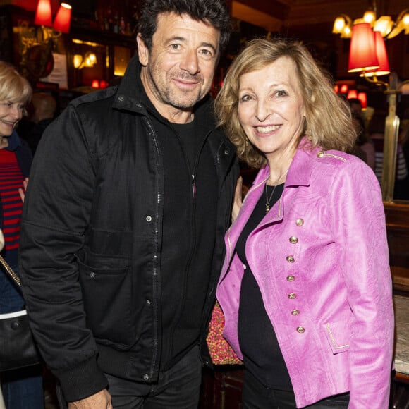 Patrick Bruel, Emmanuelle de Boysson posent lors de la remise du prix littéraire "La Closerie des Lilas" à la Closerie des Lilas à Paris, le 18 avril 2023.  © Pierre Perusseau/Bestimage