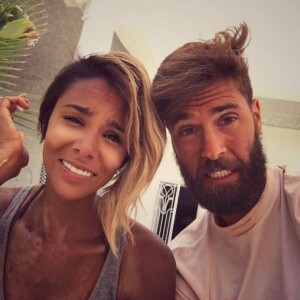 Shy'm, à retrouver dans "The Wheel" ce soir sur la une, a été en couple avec Benoît Paire.
Shy'm et Benoît Paire posent ensemble sur Instagram