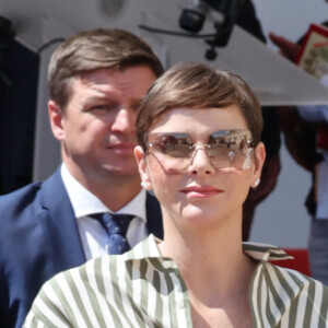La princesse Charlene de Monaco, Le prince Jacques de Monaco, marquis des Baux, La princesse Gabriella de Monaco, comtesse de Carladès - 4ème rencontre des sites historiques Grimaldi sur la place du palais Princier à Monaco le 10 juin 2023. © Claudia Albuquerque / Bestimage 