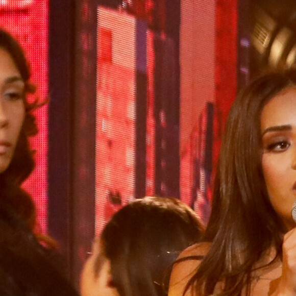 Exclusif - Amel Bent chante "Ziggy (Starmania)" - Enregistrement de l'émission "M6 sur son 31", présentée par E.Gossuin et diffusée le 31 décembre sur M6 © Christophe Clovis / Bestimage