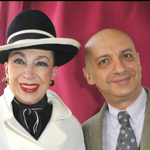 Geneviève de Fontenay à Paris et son fils Xavier en 2011