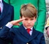 Le prince Louis était très élégant
Le prince Louis de Galles - La famille royale d'Angleterre sur le balcon du palais de Buckingham lors du défilé "Trooping the Colour" à Londres. 
