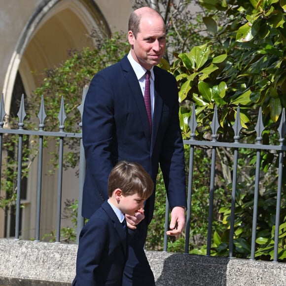 Le prince William, prince de Galles, Le prince Louis de Galles - La famille royale du Royaume Uni arrive pour assister à la messe de Pâques à la chapelle Saint Georges au château de Windsor, le 9 avril 2023. 