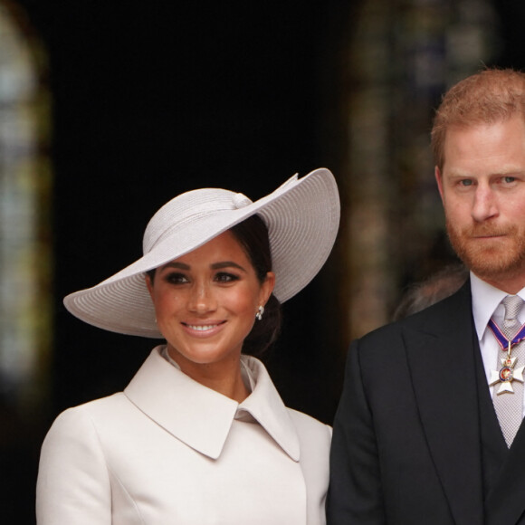 Peter Philips, Le prince Harry, duc de Sussex, et Meghan Markle, duchesse de Sussex, Zara Phillips (Zara Tindall) - Les membres de la famille royale et les invités lors de la messe célébrée à la cathédrale Saint-Paul de Londres, dans le cadre du jubilé de platine (70 ans de règne) de la reine Elisabeth II d'Angleterre.