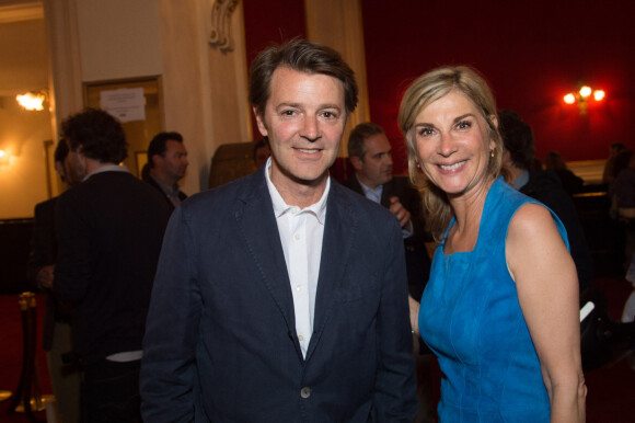 François Baroin et sa compagne Michèle Laroque - Présentation de la préparation du film "Jeux dangereux"au Théâtre de Paris le 15 juin 2015.