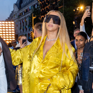 C'était le show de cette Fashion Week hommes à ne pas manquer.
Beyoncé - Arrivées au défilé de mode masculine prêt à porter printemps/été de la maison Louis Vuitton à Paris © Olivier Borde / Bertrand Rindoff / Bestimage