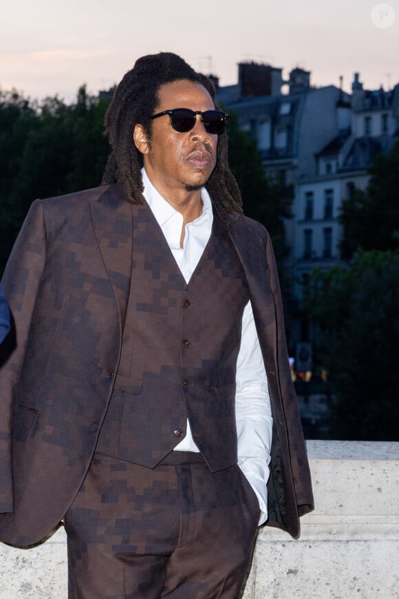 Jay Z - Arrivées au défilé de mode masculine prêt à porter printemps/été 2024 de la maison Louis Vuitton à Paris le 20 juin 2023. © Olivier Borde / Bertrand Rindoff / Bestimage