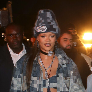 Rihanna enceinte - Défilé de mode Louis Vuitton Homme, Collection Printemps-Été 2024 dans le cadre de la Fashion Week de Paris, France, le 20 Juin 2023. © Olivier Borde / Bertrand Rindoff / Bestimage