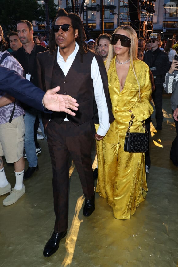 Beyoncé et Jay-Z - Arrivées au défilé de mode masculine prêt à porter printemps/été de la maison Louis Vuitton à Paris, le 20 juin 2023 © Olivier Borde / Bertrand Rindoff / Bestimage