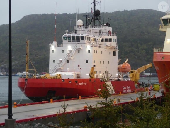 Depuis, pas de trace des corps des victimes.
Les garde-côtes canadiens ont recherché le submersible Ocean Gate Expeditions en perdition près du Titanic, au large de l'Atlantique, le 21 juin 2023.