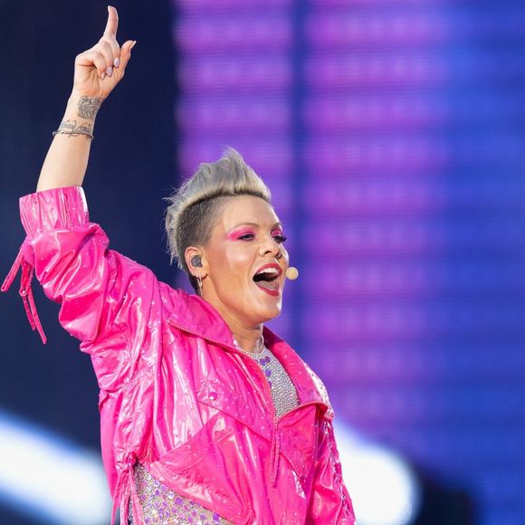 Pink - Concert à Hyde Park dans le cadre du Summer Carnival Tour. 24 et 25 juin, Londres