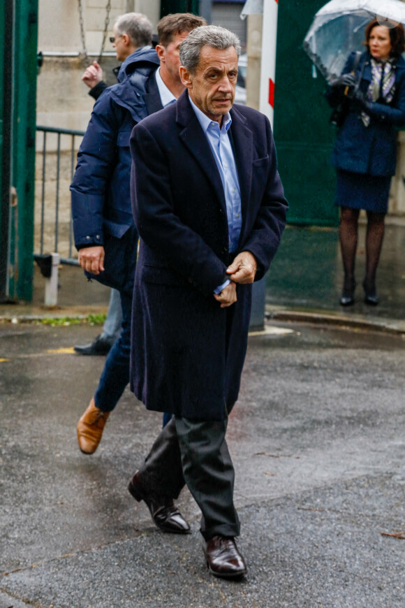 Nicolas Sarkozy - Arrivées aux obsèques de l'avocat Hervé Temime au cimetière du Montparnasse à Paris, France, le 14 avril 2023. © Clovis-Jacovides/Bestimage