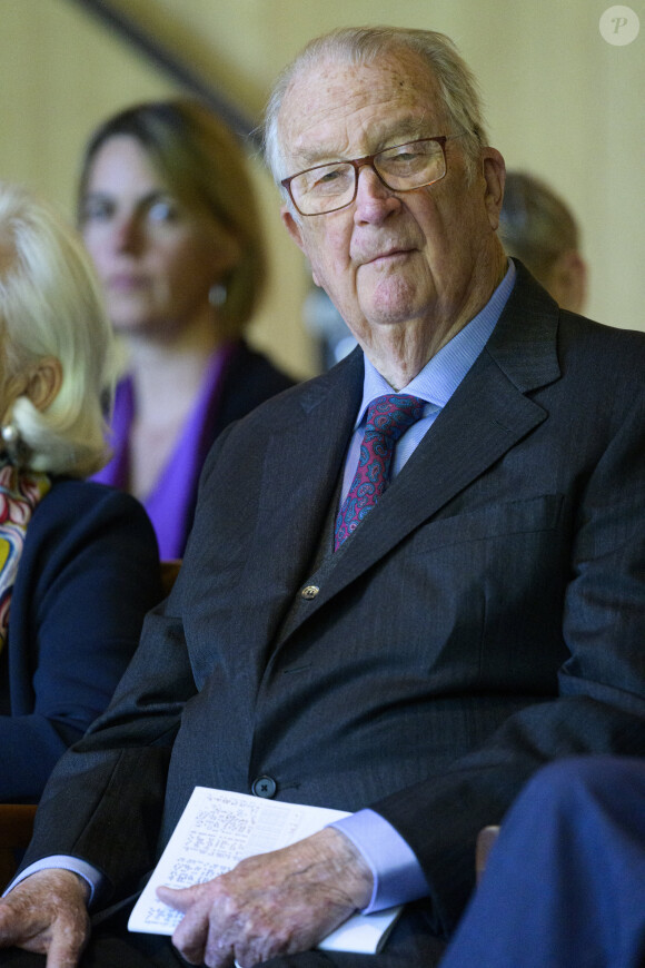 Le roi Albert II et la reine Paola de Belgique assistent à la remise de diplôme et au concert de fin de cycle de l'académie de la Chapelle Musicale Reine Elisabeth à Waterloo (Belgique), le 2 juin 2023. La Reine Paola est présidente d'Honneur de la Chapelle Musicale Reine Elisabeth. 