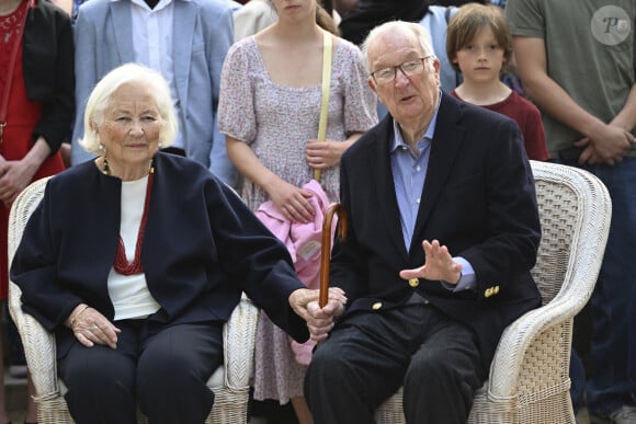 La reine Paola et le roi Albert de Belgique lors de la cérémonie "Queen Paola Prize for Teaching" à Bruxelles. Le 31 mai 2023 