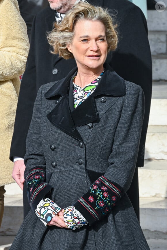 Delphine de Saxe-Cobourg , princesse de Belgique - La famille royale de Belgique assiste à la messe annuelle à la mémoire des membres royaux décédés, en l'église Notre-Dame de Laeken à Bruxelles, le 17 février 2023. 