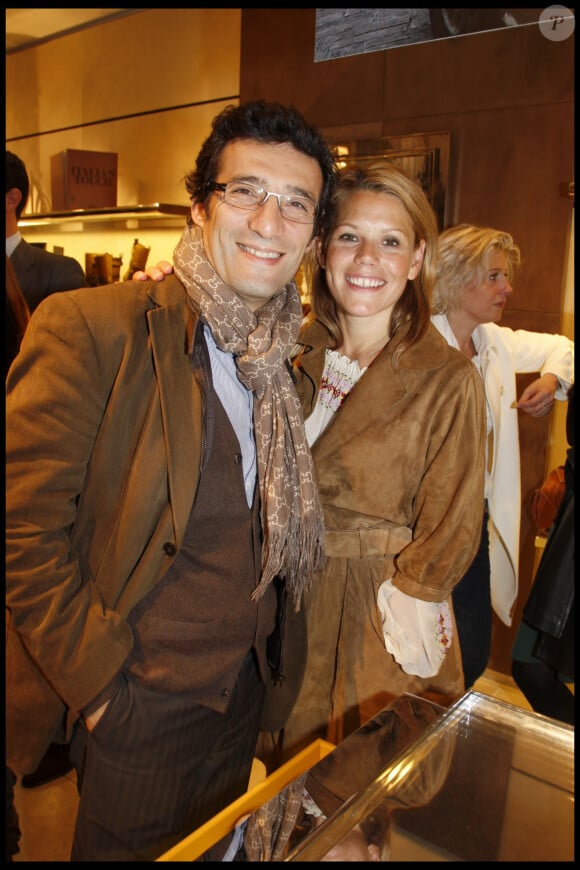 Michael Tapiro et Laura Tenoudji - Présentation du livre "Italian Touch" à la boutique Tod's à Paris le 13 octobre 2009.