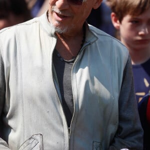 Florent Pagny - Cérémonie de remise des prix des Ambassadeurs ELA et lancement de la nouvelle campagne "Mets tes baskets et bats la maladie" à la Cité des Sciences et de l'Industrie à Paris. Le 7 juin 2023 © Christophe Clovis / Bestimage