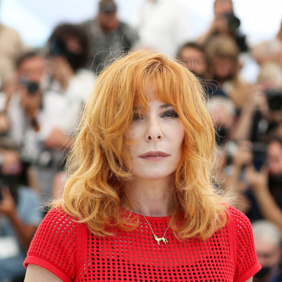 Mylène Farmer au photocall du jury officiel du 74ème festival international du film de Cannes le 6 juillet 2021 © Jacovides / Moreau / Bestimage 