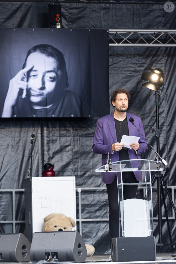 Exclusif - Eric Antoine lors de l'hommage à l'humoriste Guillaume Bats, mort à 36 ans, à Montmirail, Marne, France, le 17 juin 2023. © Pierre Perusseau/Bestimage 