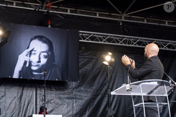 Exclusif - Atmosphère lors de l'hommage à l'humoriste Guillaume Bats, mort à 36 ans, à Montmirail, Marne, France, le 17 juin 2023. © Pierre Perusseau/Bestimage 