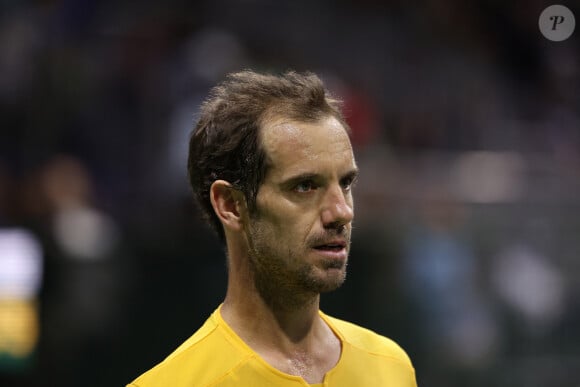 "Tu fermes ta gu*ule Petar. Tu te prends pour qui ? Tu te crois où ? Tu hurles comme si tu étais dans un stade de foot", a-t-il lancé
Richard Gasquet - Tournoi de tennis du BNP Paribas Open d'Indian Wells (Indian Wells Masters) le 9 mars 2023.