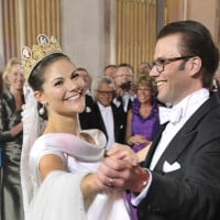 PHOTOS Victoria de Suède, son mariage incroyable : robe, diadème, invités royaux du monde entier... un événement unique