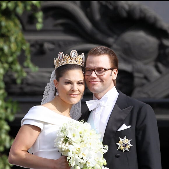 Désormais maman de deux enfants avec son époux, ancien prof de gym, la princesse héritière a marqué le monde avec son mariage
Le mariage de Victoria de Suède avec Daniel Westling à Stockholm le 19 juin 2010