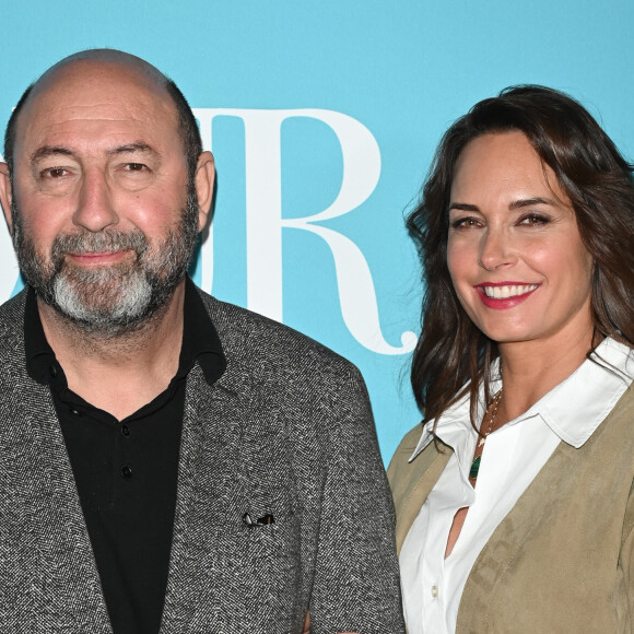 Kad Merad et sa femme Julia Vignali - Avant-première du film "La Vie pour de vrai" au cinéma Pathé Wepler à Paris le 18 avril 2023. © Coadic Guirec/Bestimage