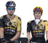 "Je peux vous dire qu'il ne va nulle part. Il reste ici avec nous", a indiqué l'actuel maillot jaune.

Wout van Aert et Jonas Vingegaard de l'équipe Jumbo-Visma sur le Tour de France 2023.