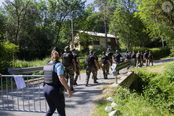 Les gendarmes recherchent le petit Emile. Le 13 juillet 2023. @ Thibaut Durand / ABACAPRESS.COM
