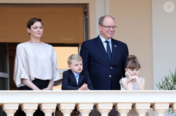 Le prince Albert II de Monaco, la princesse Charlene et leurs enfants, le prince héréditaire Jacques et la princesse Gabriella durant la célébration de la traditionnelle fête de la Saint Jean à Monaco le 23 juin 2023. © Claudia Albuquerque / Bestimage