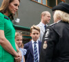 Kate Middleton était rayonnante en robe verte lors de la finale homme de Wimbledon ce dimanche 16 juillet.
Le prince William, prince de Galles, et Catherine Middleton, princesse de Galles, avec leurs enfants le prince George de Galles, et la princesse Charlotte de Galles, arrivent pour assister à la finale homme du tournoi de Wimbledon 2023 à Londres, le 16 juillet 2023. ©Bestimage