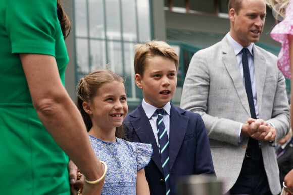 Le prince William, prince de Galles, et Catherine Middleton, princesse de Galles, avec leurs enfants le prince George de Galles, et la princesse Charlotte de Galles, arrivent pour assister à la finale homme du tournoi de Wimbledon 2023 à Londres, le 16 juillet 2023. ©Bestimage