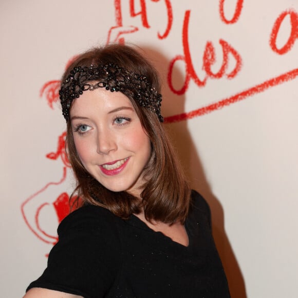 Sara Giraudeau, fille d'Anny Duperey et de Bernard Giraudeau lors du photocall de la 49 éme édition du gala des artistes au cirque d'hiver Bouglione. © Patrick Carpentier / Bestimage